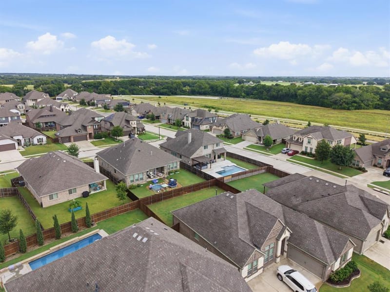 1218 Misty Ridge Drive, Justin TX 76247 - Photo 39