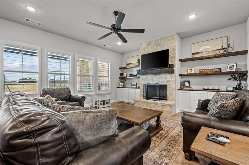 953 County Road 4764, Boyd TX 76023 - Photo 10