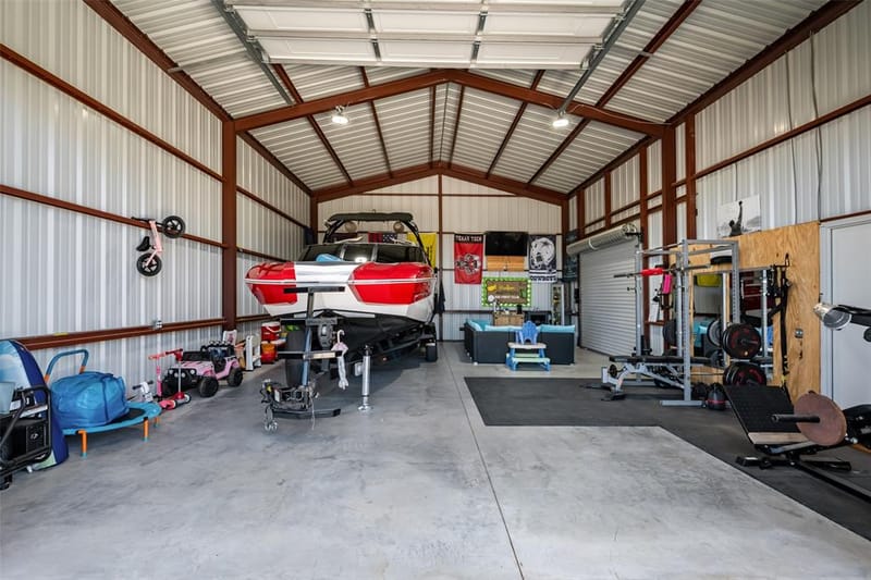 953 County Road 4764, Boyd TX 76023 - Photo 31