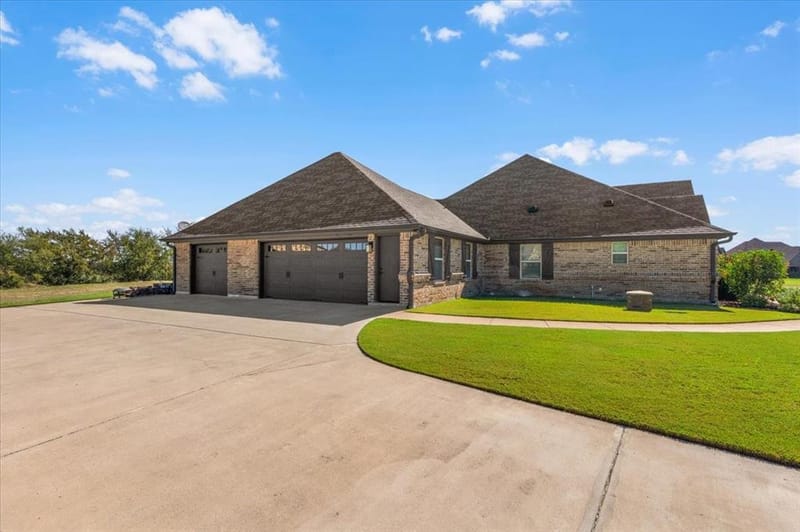 116 Rasha Drive, Azle TX 76020 - Photo 38