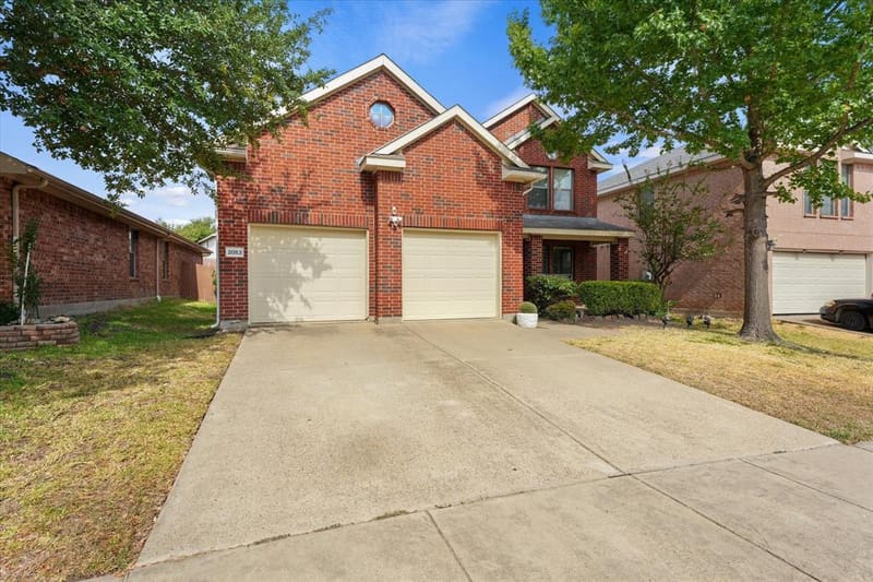 2053 Lake Trail Drive, Heartland TX 75126 - Photo 3
