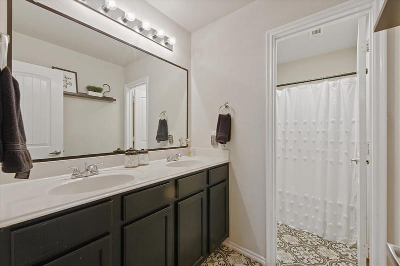 2053 Lake Trail Drive, Heartland TX 75126 - Photo 25