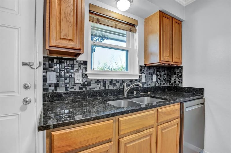 7705 Meadow Park Drive # 209, Dallas TX 75230 - Photo 8
