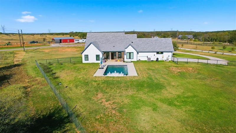 350 Rolling Ranch Boulevard, Alvord TX 76225 - Photo 30
