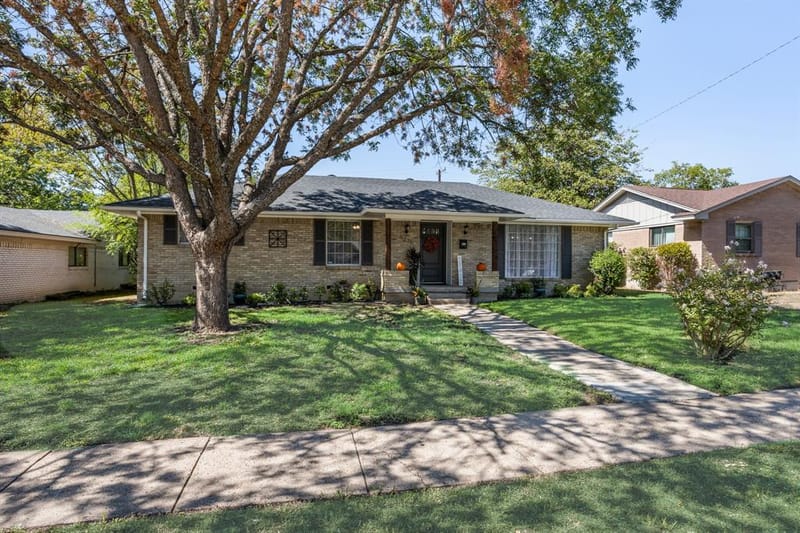 5235 Dazzle Drive, Dallas TX 75232 - Photo 2