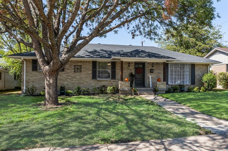 5235 Dazzle Drive, Dallas TX 75232 - Photo 3