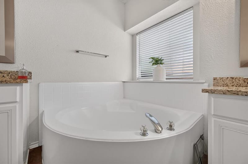 1004 Bonanza Drive, Arlington TX 76001 - Photo 26