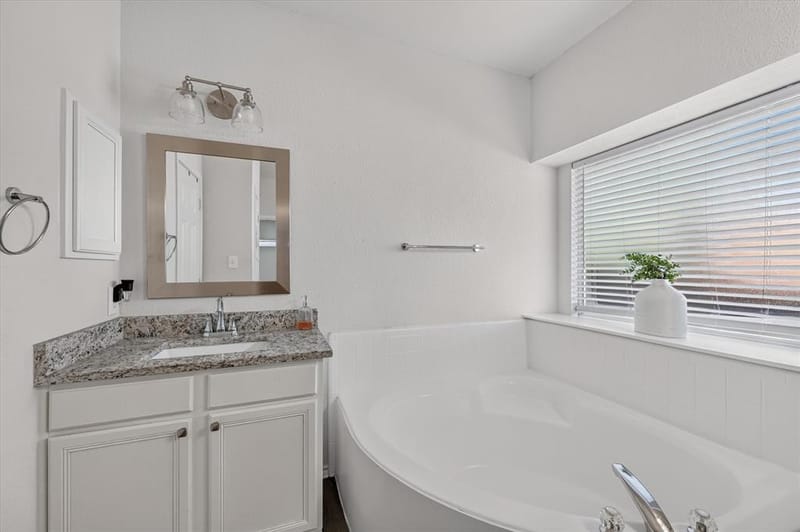 1004 Bonanza Drive, Arlington TX 76001 - Photo 24