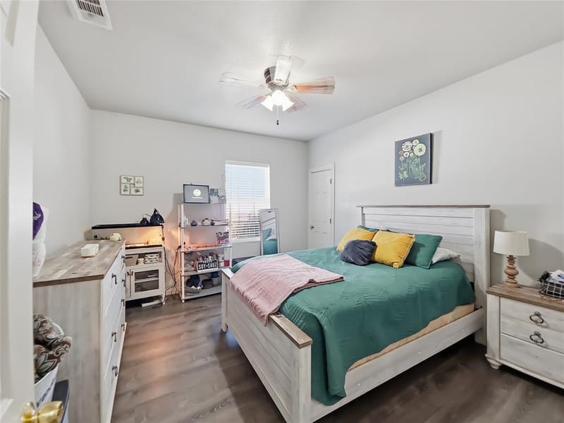 1328 Elmwood Avenue, Fort Worth TX 76104 - Photo 9