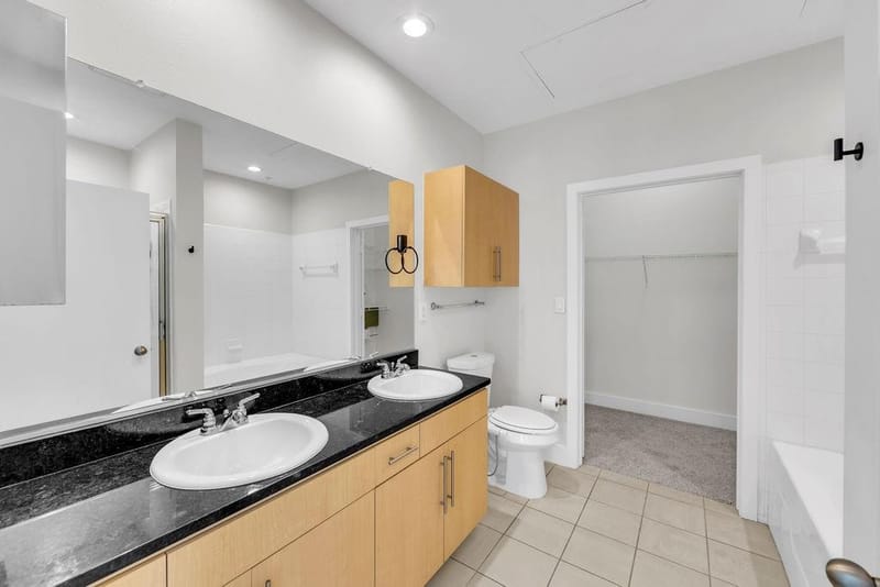 4605 Cedar Springs Road # 327, Dallas TX 75219 - Photo 17