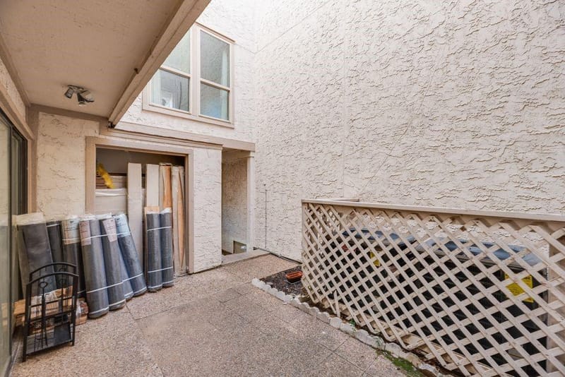 15 Oakbrook Drive, Lewisville TX 75057 - Photo 3