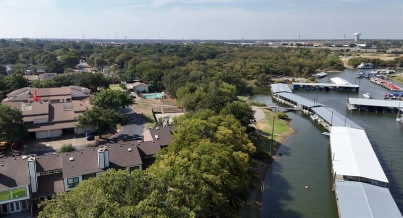 15 Oakbrook Drive, Lewisville TX 75057 - Photo 8