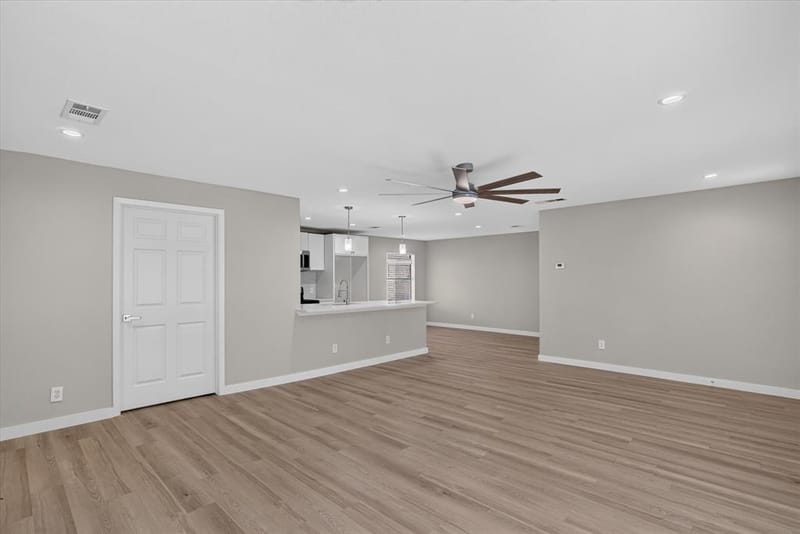 14910 Marsha Drive, Balch Springs TX 75180 - Photo 7
