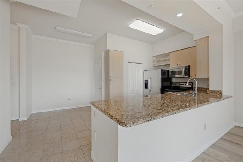 3225 Turtle Creek Boulevard # 1012, Dallas TX 75219 - Photo 11
