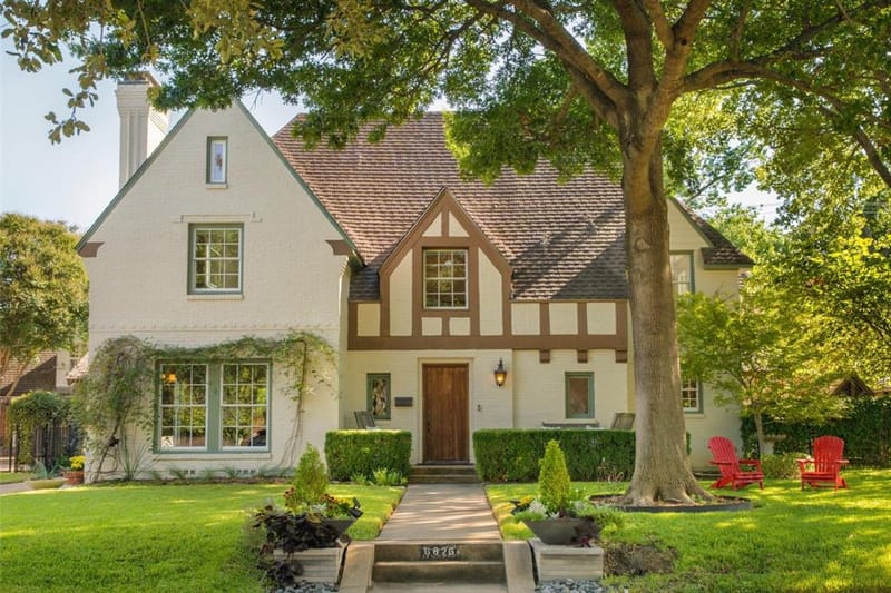 6826 Lakeshore Drive, Dallas TX 75214