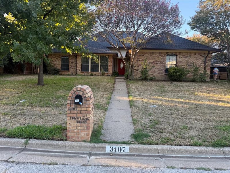 3407 Ruidoso Drive, Arlington TX 76017