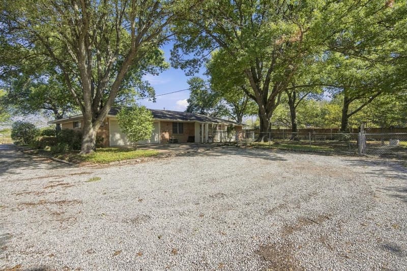 522 Old Telico Road, Ennis TX 75119 - Photo 31