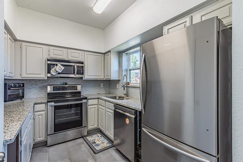 411 Pebble Way # 245, Arlington TX 76006 - Photo 13