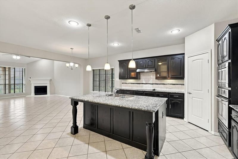 4716 Kendrick Peak Way, Fort Worth TX 76244 - Photo 10