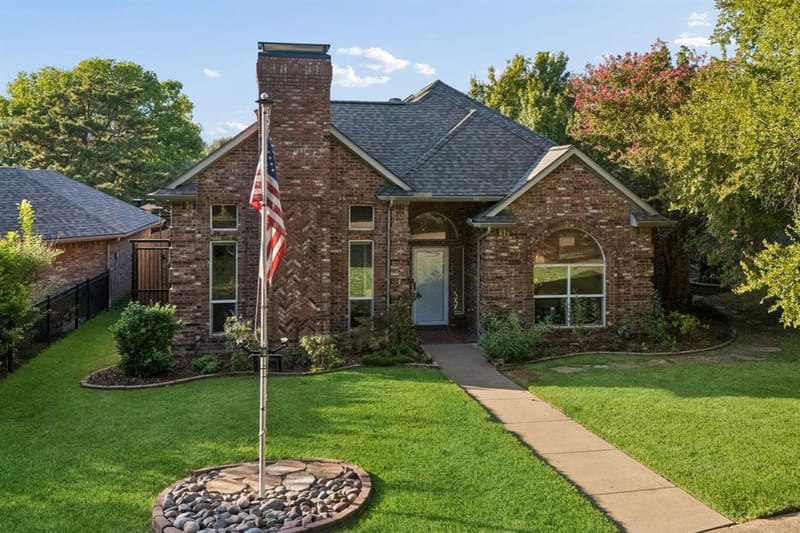 4013 Bobbin Lane, Addison TX 75001