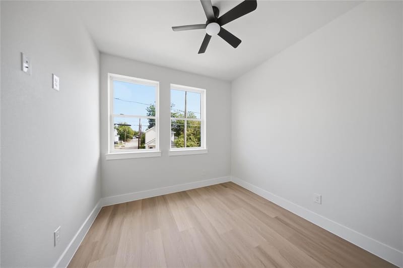 4811 Silver Avenue, Dallas TX 75233 - Photo 15