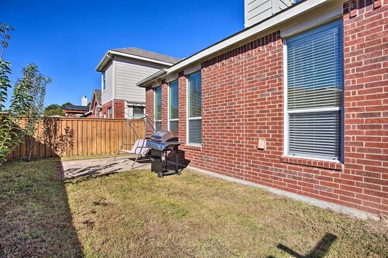 1950 Garrison Way, Garland TX 75040 - Photo 32
