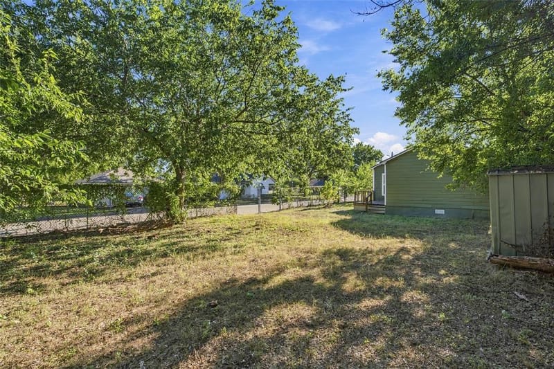3301 N 23rd Street, Waco TX 76708 - Photo 14