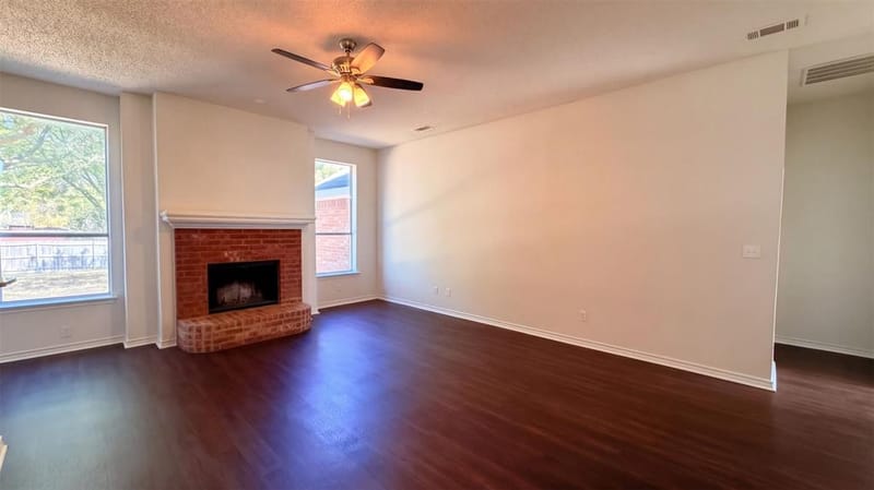 7109 Cottonwood Circle, Sachse TX 75048 - Photo 3