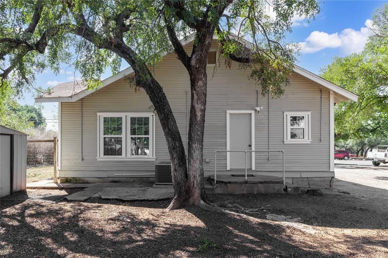3406 Austin Avenue, Brownwood TX 76801 - Photo 18
