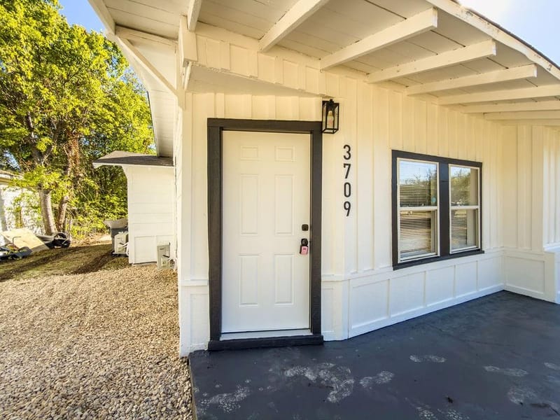 3709 N 22nd Street, Waco TX 76708 - Photo 2
