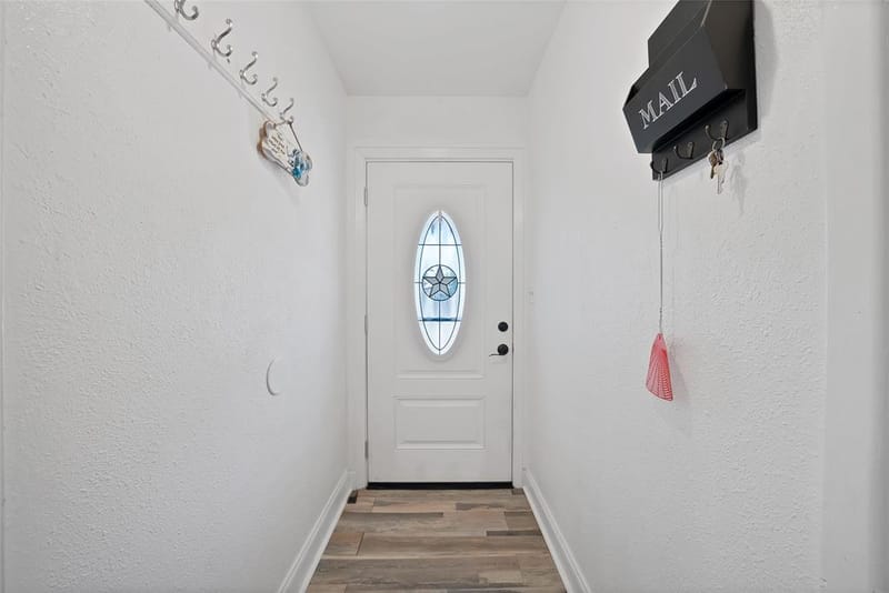 4940 Flagstone Drive, Fort Worth TX 76114 - Photo 4