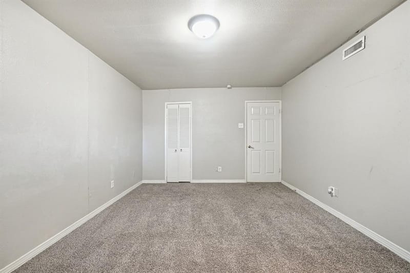 5321 Saddleback Road, Garland TX 75043 - Photo 21