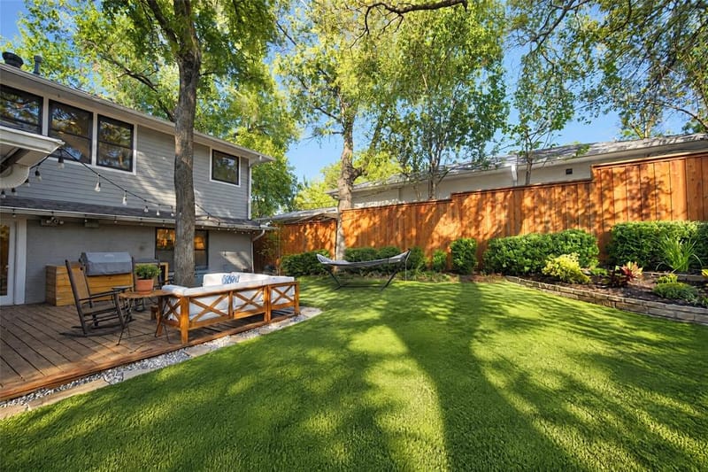 6866 Burwood Lane, Dallas TX 75214 - Photo 34