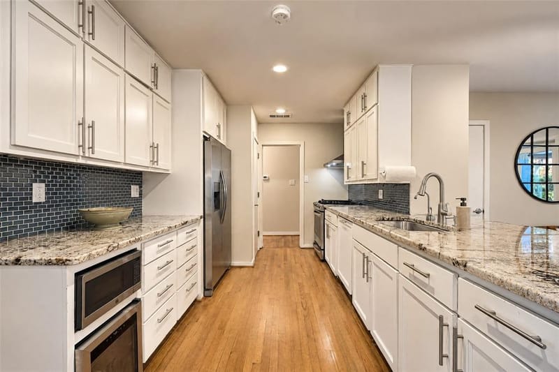 6866 Burwood Lane, Dallas TX 75214 - Photo 8