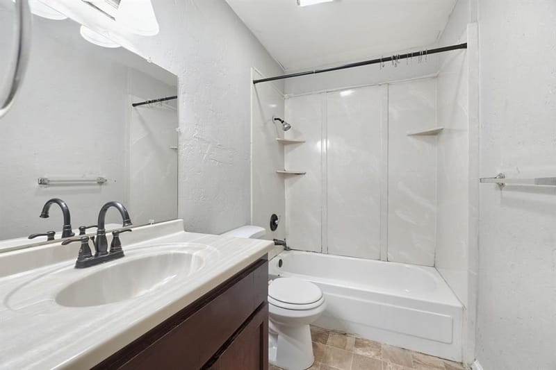 4912 Sandalwood Lane, Arlington TX 76017 - Photo 27