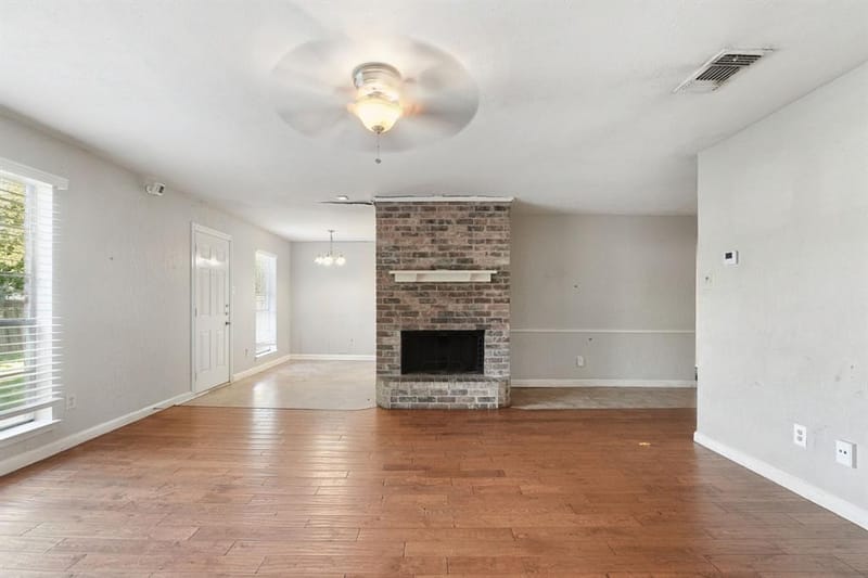 4912 Sandalwood Lane, Arlington TX 76017 - Photo 11
