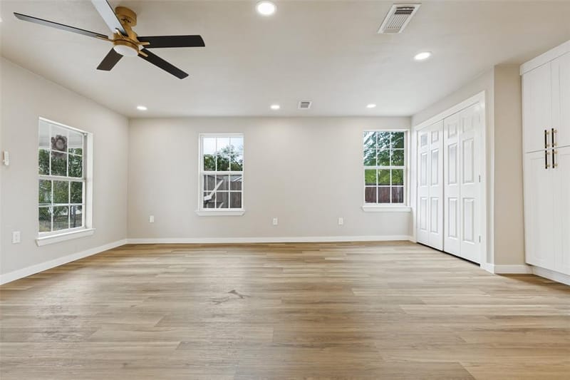 1239 Lonsdale Avenue, Dallas TX 75217 - Photo 7