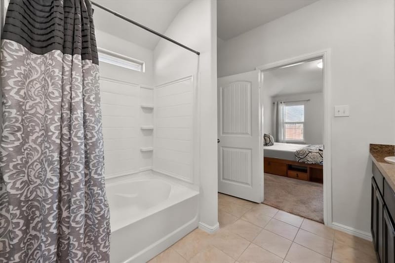 837 Walls Boulevard, Crowley TX 76036 - Photo 16
