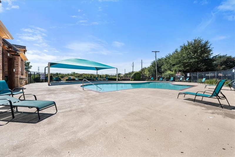 837 Walls Boulevard, Crowley TX 76036 - Photo 32