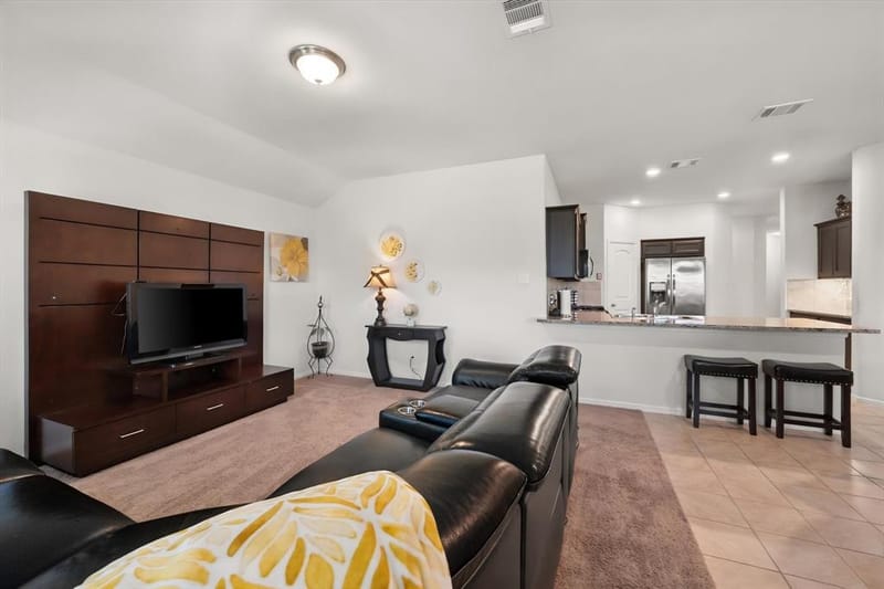 837 Walls Boulevard, Crowley TX 76036 - Photo 24