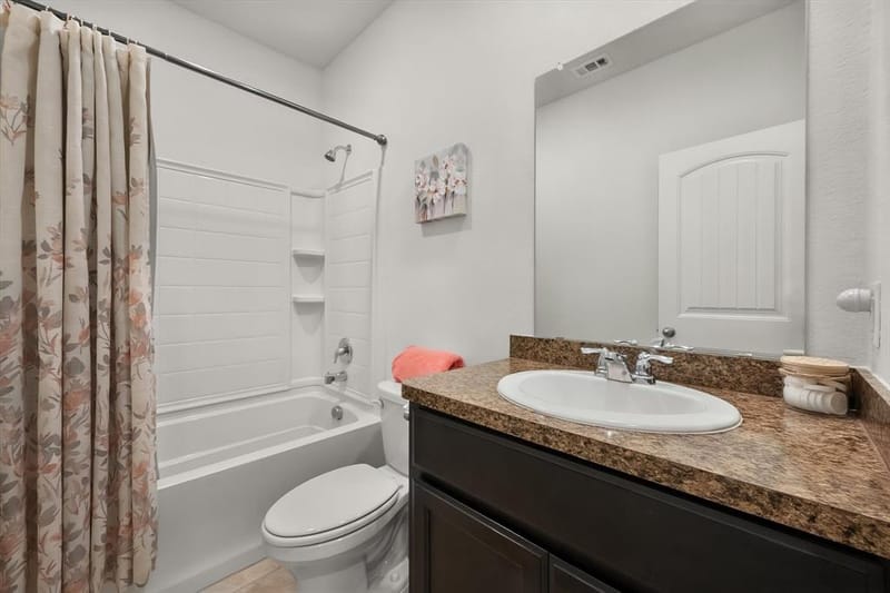 837 Walls Boulevard, Crowley TX 76036 - Photo 8