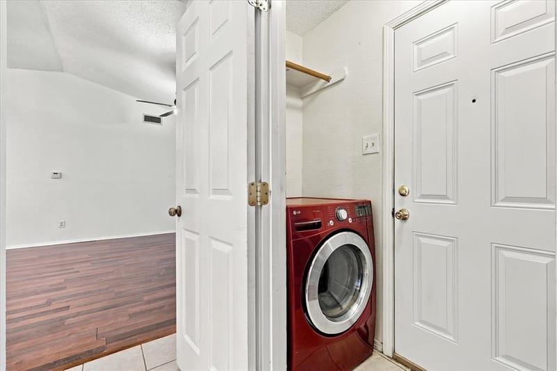 844 Woodrock Drive, Dallas TX 75217 - Photo 23