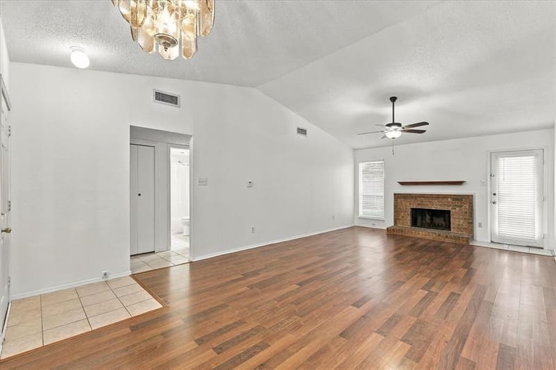 844 Woodrock Drive, Dallas TX 75217 - Photo 6