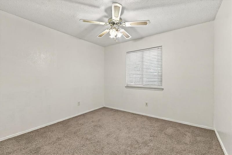 844 Woodrock Drive, Dallas TX 75217 - Photo 26