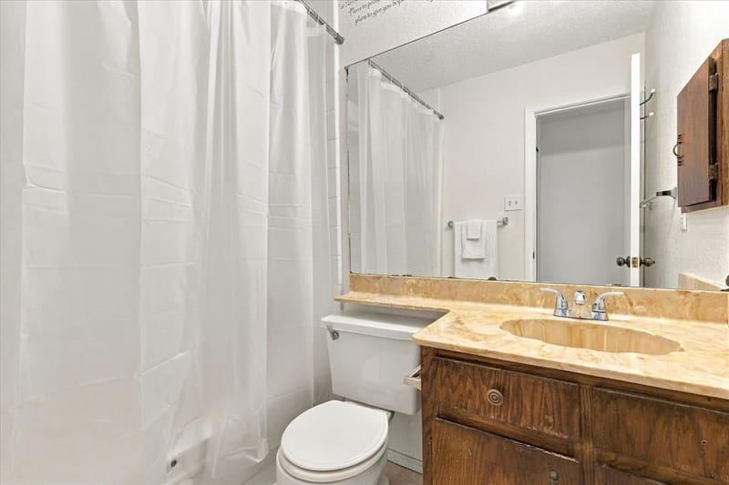 844 Woodrock Drive, Dallas TX 75217 - Photo 20