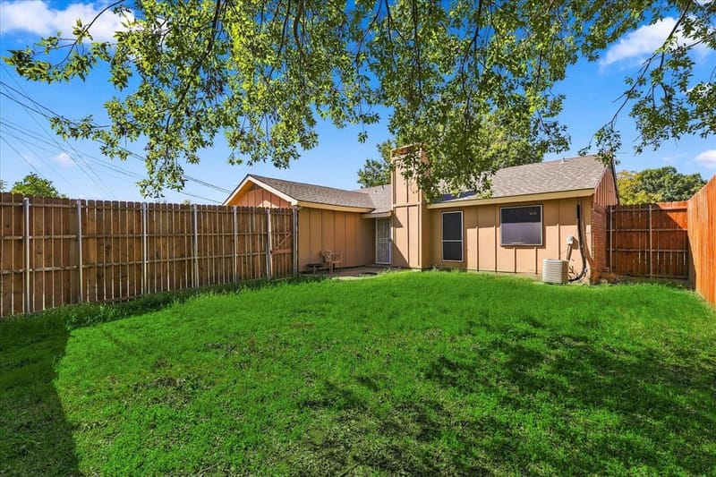 844 Woodrock Drive, Dallas TX 75217 - Photo 31