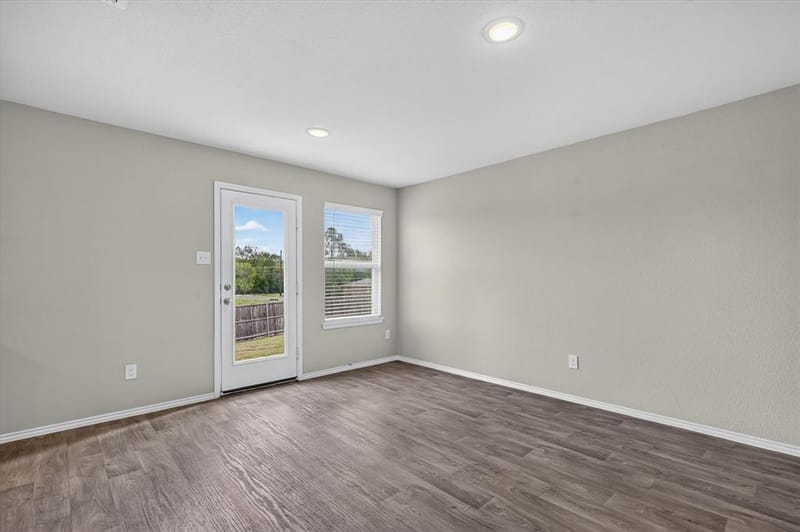 106 N Island Drive, Terrell TX 75160 - Photo 6