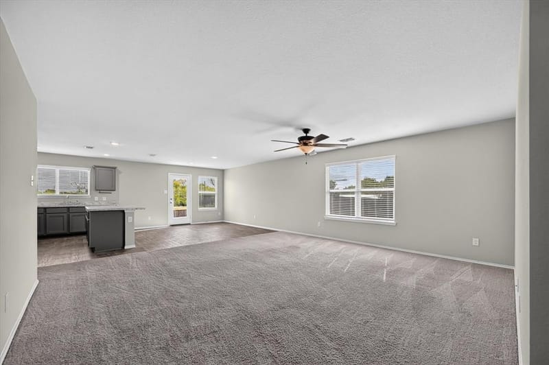 106 N Island Drive, Terrell TX 75160 - Photo 3