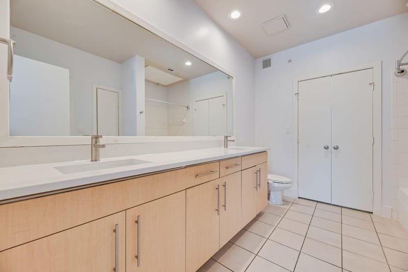 4414 Cedar Springs Road # 318, Dallas TX 75219 - Photo 18