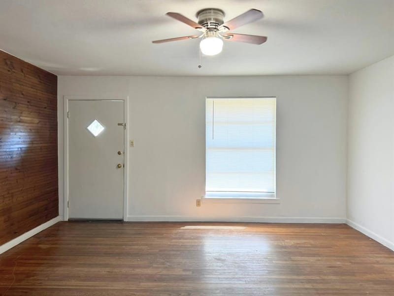204 E 6th Street, Tolar TX 76476 - Photo 11